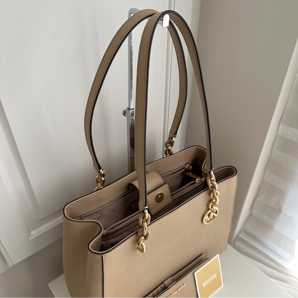 NWT $556 Michael Kors Purse Bags Set - Picture 3 of 8